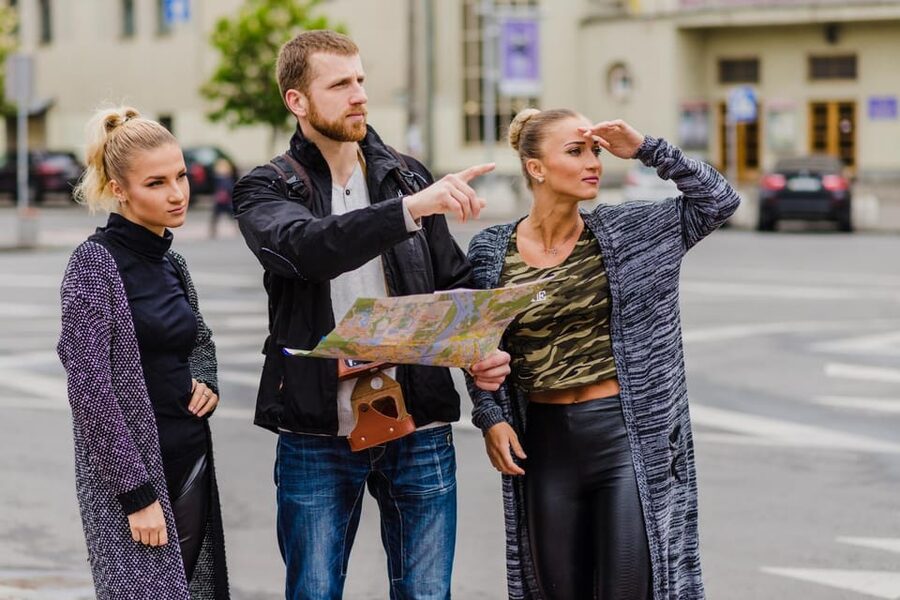Aalborg: Express Walk with a Local in 60 minutes - Food, cafés, and nightlife advice