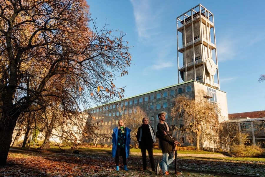 Aarhus Walking Tour: From Viking Village to Metropolis - Seeing modern architecture beside the old center