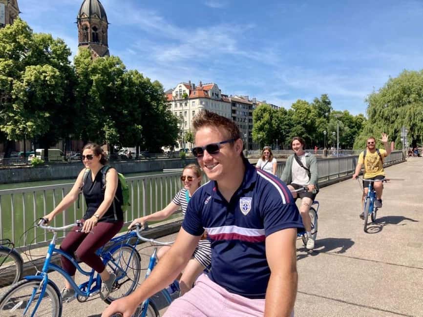 Copenhagen: 1.5-Hour City Highlights Bike Tour - The Little Mermaid at the water