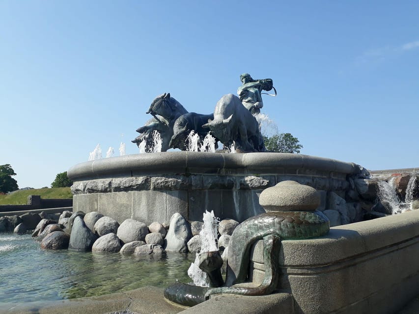Copenhagen: 2,5-Hour 'Must See' Bike Tour with a Local Guide - Quick reasons to consider this Copenhagen bike tour