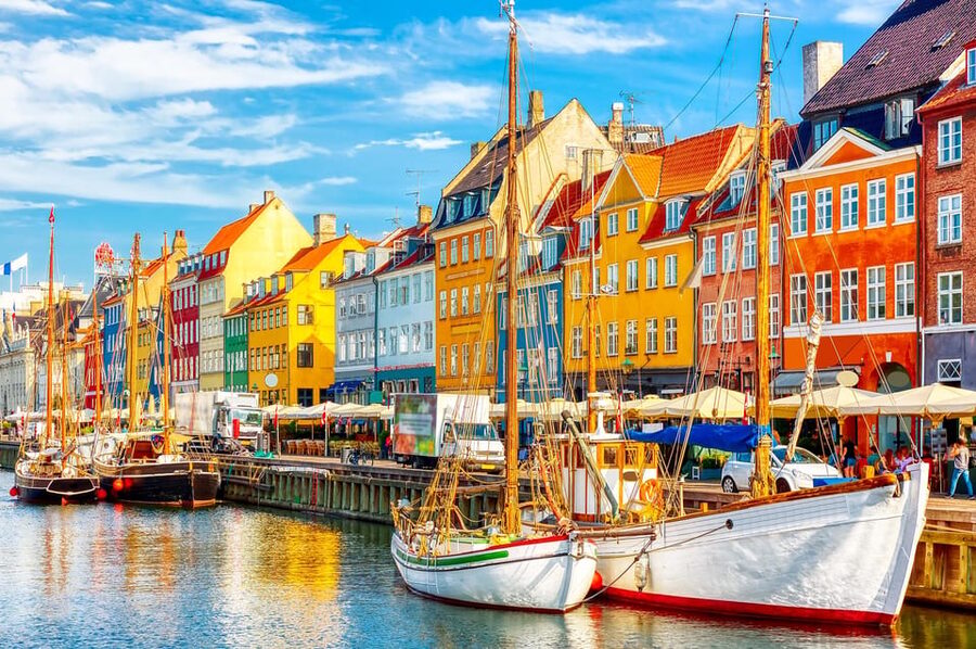 Copenhagen: A guided walk for first-timers in the city - What the two hours feel like