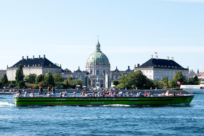 Copenhagen Bus and Boat ticket, Valid 48 Hours - Commentary varies between the boat and bus