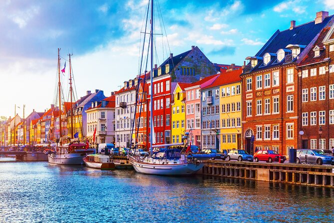 Copenhagen Canal Boat Cruise and City, Nyhavn Walking Tour - Starting beneath the Lur Blowers at City Hall