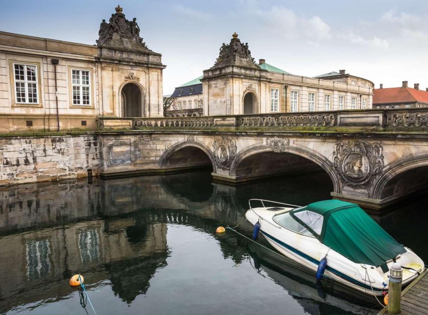 Copenhagen: Canal Boat Cruise & Old Town/Nyhavn Walking Tour - Timing, language, and practical details