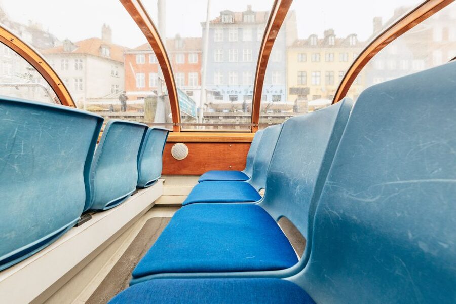 Copenhagen: Canal Cruise with Guide - Starting at Ved Stranden in the city center