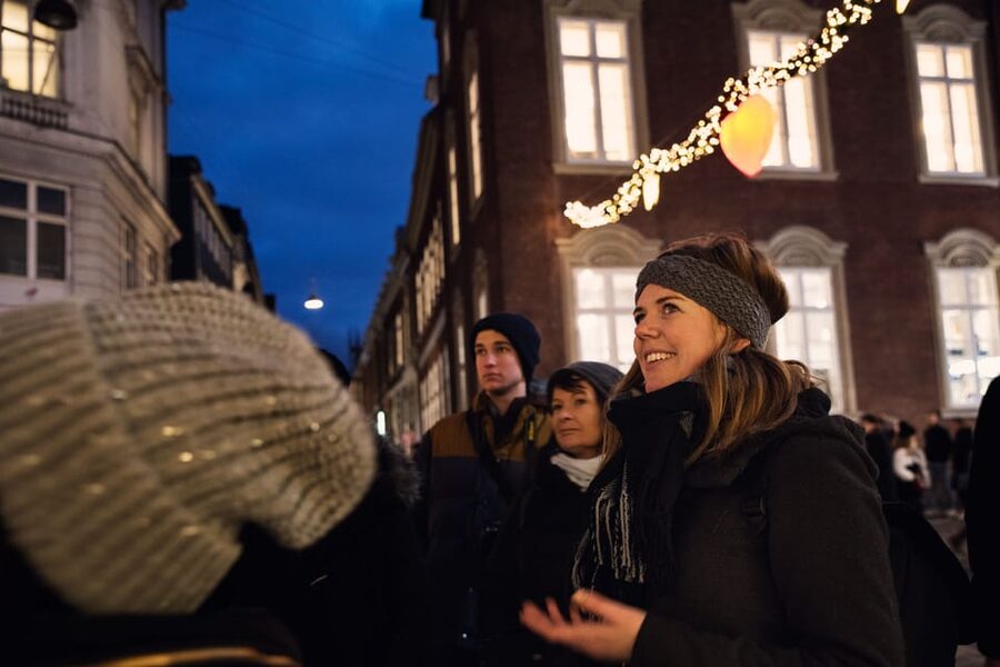 Copenhagen: Christmas Walking Tour with Treats and Drinks - Practical tips for getting the most from it