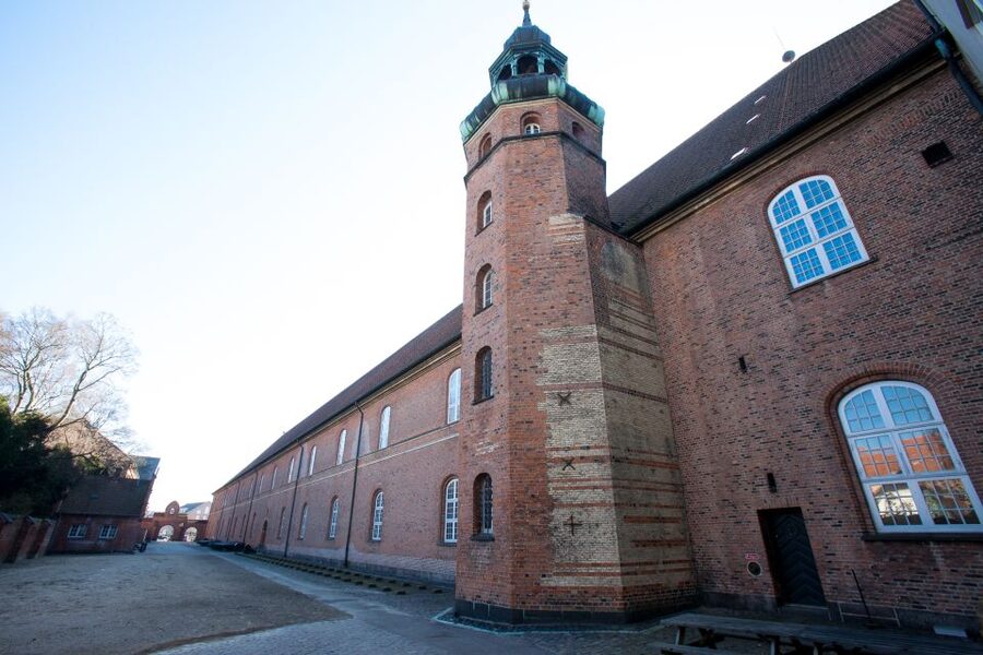 Copenhagen: Danish War Museum Entry Ticket - The 163-meter hall and its unusual objects