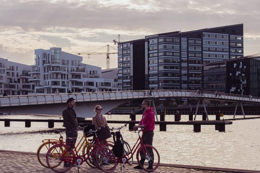 Copenhagen: Guided Architecture and Sustainability Tour - Enghave Plads and Israels Plads