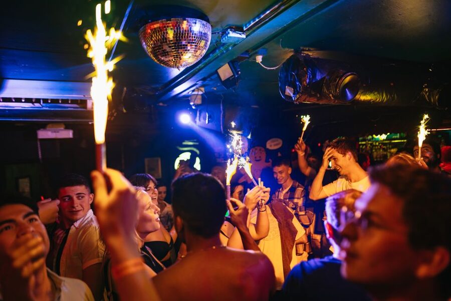 Copenhagen: Guided Party Pub Crawl with 4 Shots and 1 Drink - The guide can make or break the night