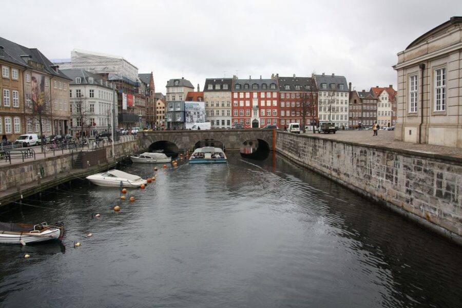 Copenhagen: Highlights & Hygge Guided Walking Tour w/ Lunch - Starting among the timber houses of Nyboder