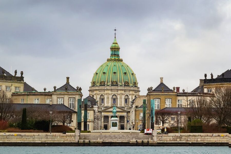Copenhagen: Highlights & Secrets Private Walking Tour - How much ground do you cover?