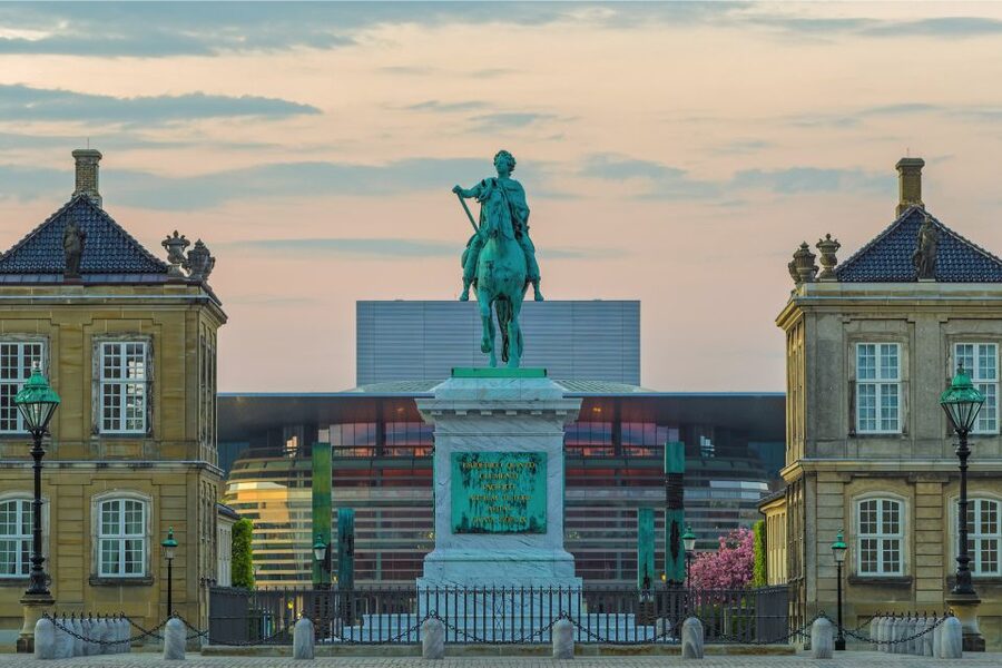 Copenhagen: Highlights & Secrets Private Walking Tour - Amalienborg Palace and royal Copenhagen