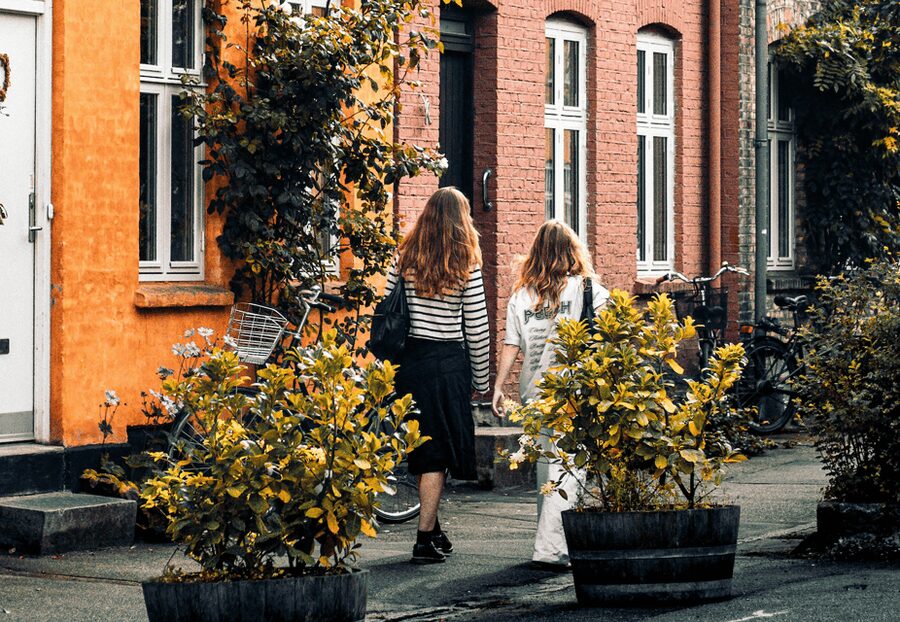 Copenhagen: Hygge & Highlights Walking Tour with Local Guide - The Marble Church and the royal quarter