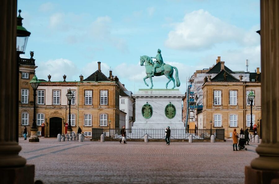 Copenhagen: Hygge & Highlights Walking Tour with Local Guide - Starting at Sankt Pauls Kirke and reaching Nyboder