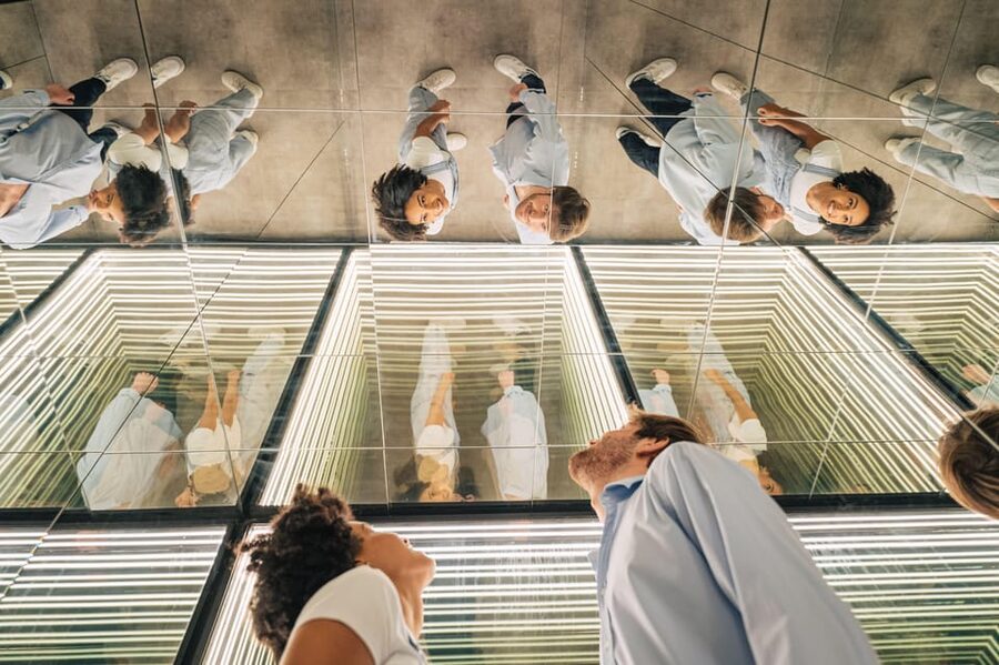 Copenhagen: IKONO Immersive Experience Entry Ticket - Slowing down in the Lantern Sanctuary