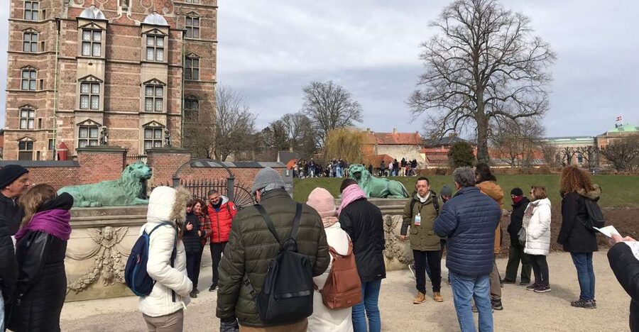 Copenhagen: Maxitour the Must-Haves in English - Key points to know before booking