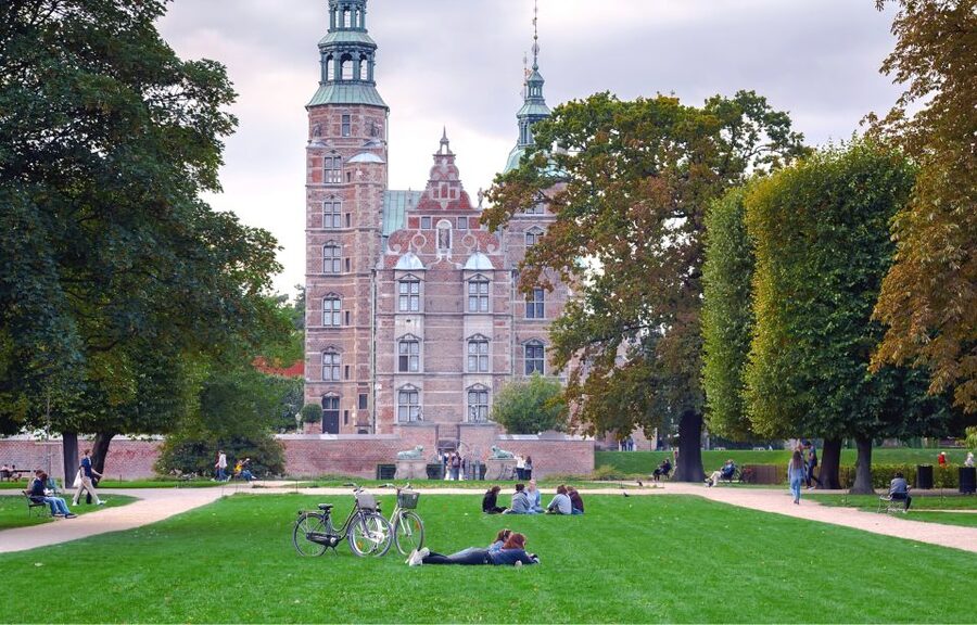 Copenhagen: Private Full-Day City Tour with Lunch Option - The personal guiding style
