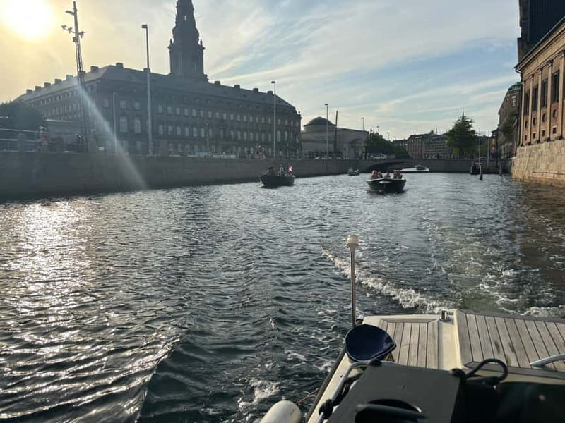 Copenhagen: Private Guided Boat Tour with City Highlights - Meeting point and weather planning