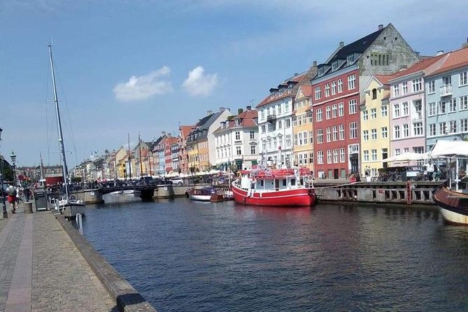Copenhagen Private Guided tour by Car with Tailorable Itinerary - Rosenborg Castle and the final royal view