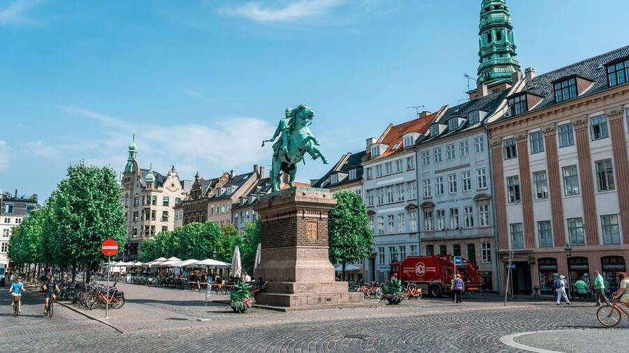 Copenhagen: Private Walking Tour - Christiansborg Palace and Denmark’s political heart