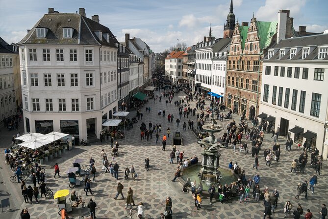 Copenhagen Royal Conspiracy Exploration Game and Tour - Following the clues along Toldbodgade