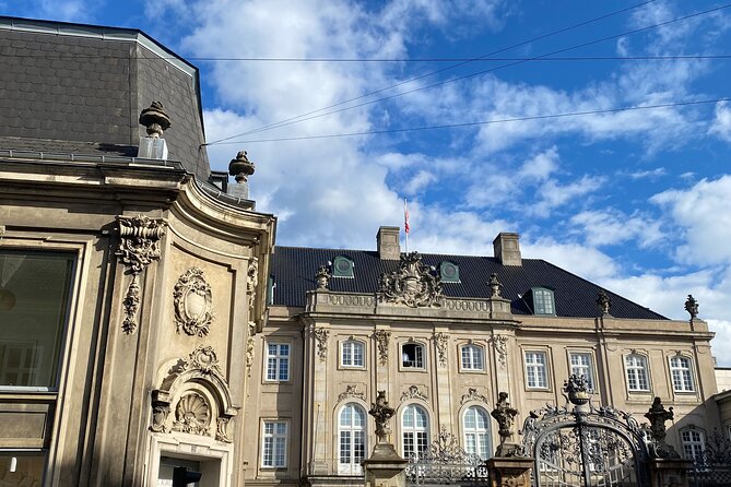 Copenhagen Self-Guided Murder Mystery Tour by Amalienborg Palace - Sankt Annæ Kirke and the final accusation