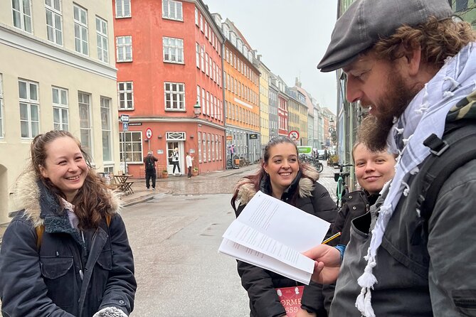 Copenhagen Self-Guided Murder Mystery Tour by Amalienborg Palace - Amalienborg Palace turns into the crime scene
