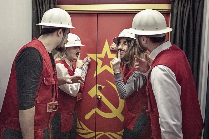 Downfall Spy Mission (Premium Private Escape Room) - Puzzles built for body and mind