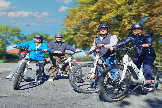 E Biking Adventure to Kronborg Castle - From Humlebæk Station to the Øresund coast