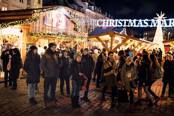 Experience and Taste the Copenhagen Christmas - Small-group size and guide style