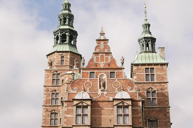 Explore Copenhagen’s Art and Culture with a Local - A quiet castle and Hans Christian Andersen