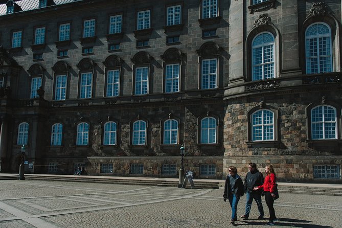 Good Morning, Copenhagen: Feel The Danish Hygge & Happiness - What this Copenhagen hygge walk is really about