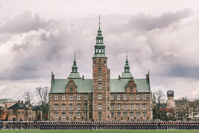 Grand Tour of Copenhagen - The Little Mermaid to Royal Castle - Gefion Fountain and the royal quarter