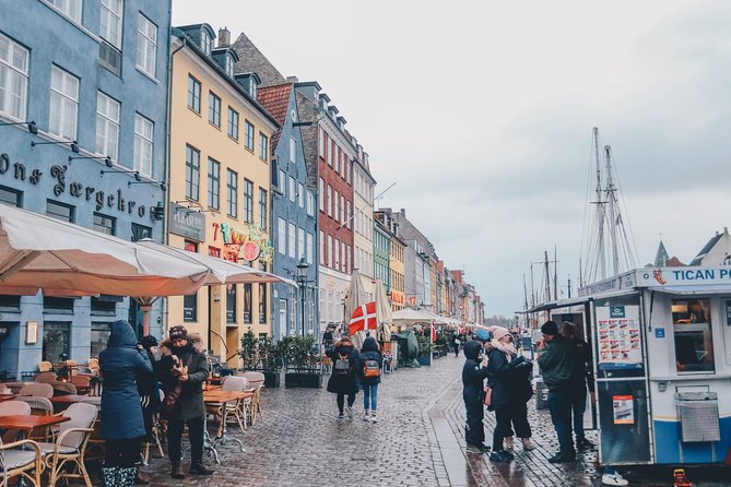 Hygge Walk in Copenhagen with a Local - Canals, underwater mermen, and the Black Diamond