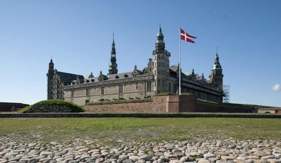 Kronborg Castle Entry Ticket - Timing your visit and handling crowds