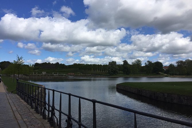 Kronborg (Hamlet Castle) & Frederiksborg Castles: PRIVATE TOUR - The vehicle, pickup, and seven-hour rhythm