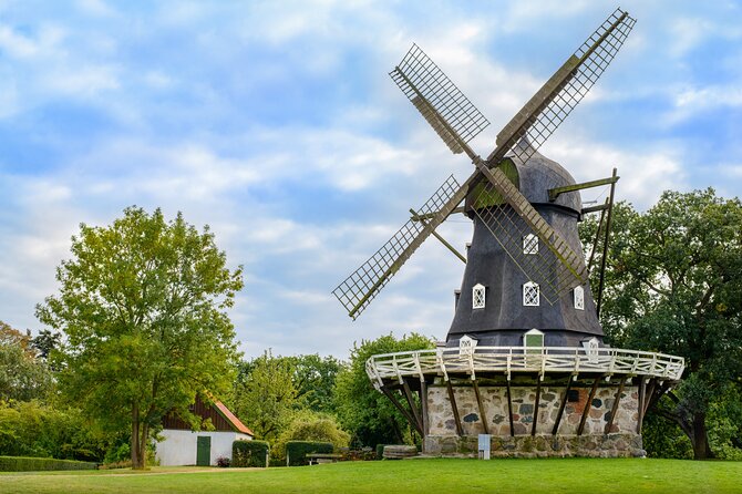 Malmö Full Day Private Trip, Sightseeing Tour & Lunch Option - Why Malmö makes a good day across the Øresund