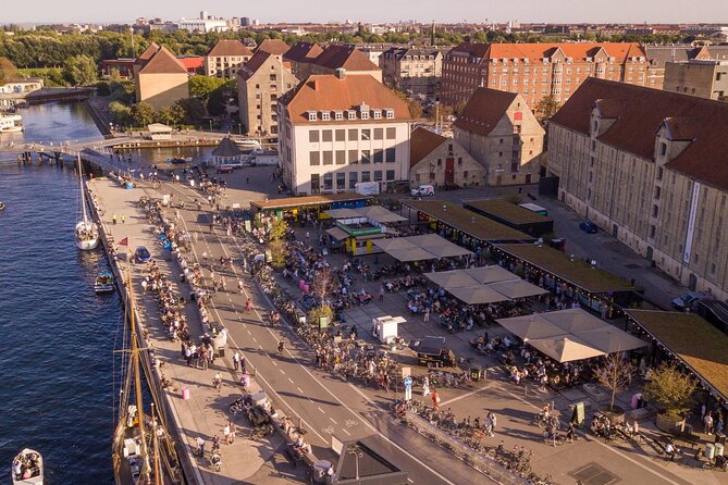 Native Walking Tour to Copenhagen - A broad route through Copenhagen in 3 hours and 45 minutes