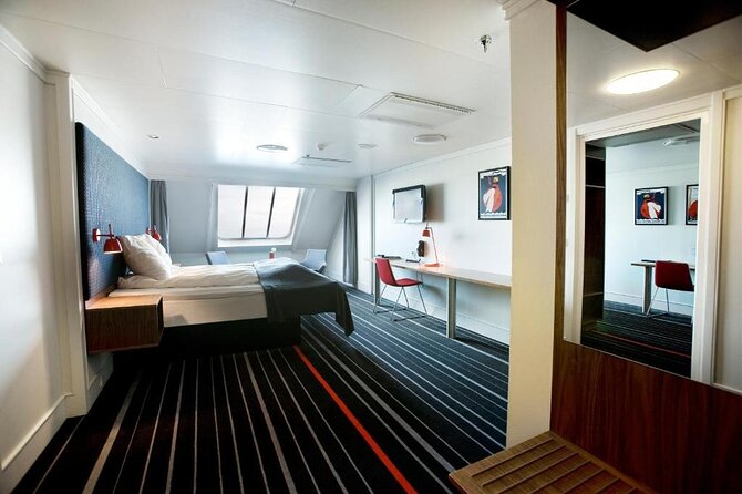 Oslo Tour in Luxurious Cruise from Copenhagen - Morning views as the ship enters the Oslofjord