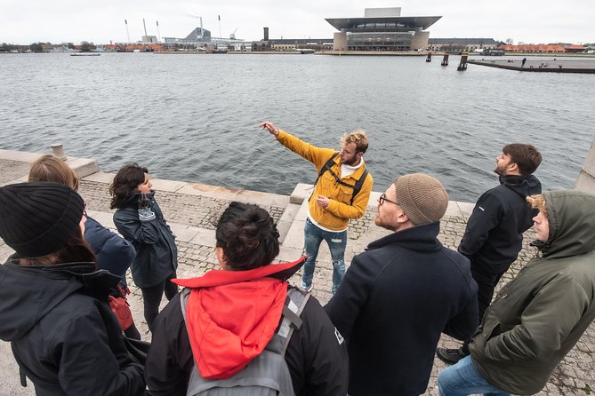 Politically Incorrect Private Highlights Walking Tour - Nikolaj Kunsthal and the city’s great fires
