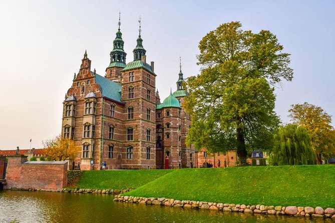 Private Copenhagen City Tour with Rosenborg Castle - What the private vehicle adds