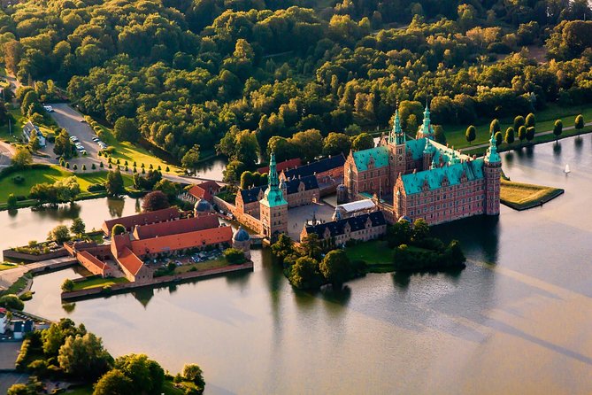 Private Tour to Frederiksborg Castle - Palace rooms, chapel, and gardens