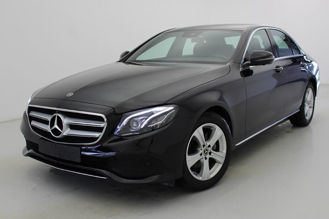 Private Transfer Copenhagen Airport CPH to Copenhagen by Sedan - The late-night fee and round-the-clock schedule