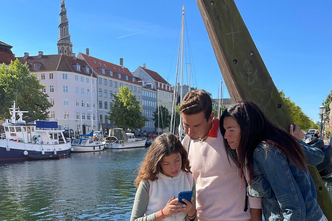 Self-guided Treasure Hunt Tour in Copenhagen - Build a Spaceship - Asiatisk Plads and Christiansborg Palace