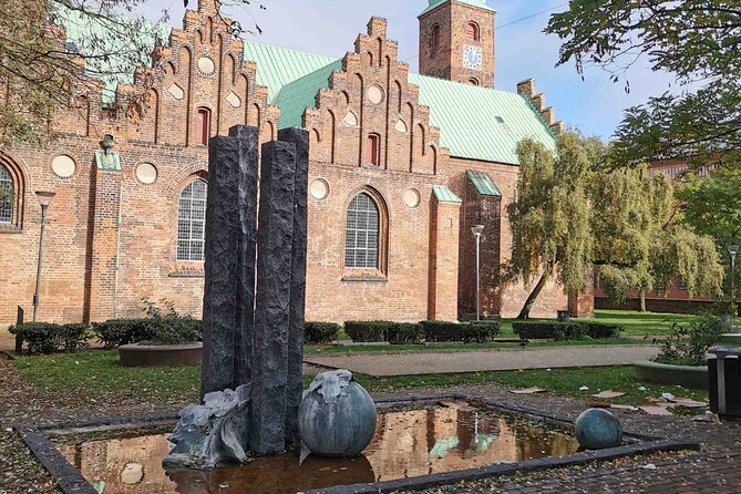 The Ancient Viking Stronghold of Aros: A Self-Guided Audio Tour in Aarhus - Finishing at the Botanical Garden greenhouses