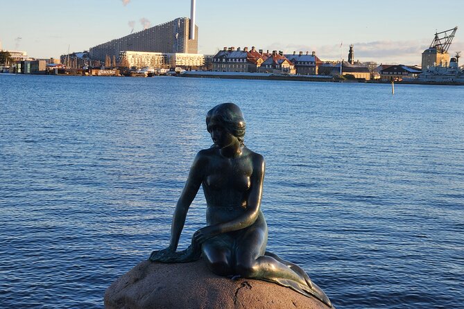 Walk & Canal Tour: Copenhagen Highlights + Changing of the Guards - What makes this Copenhagen tour worth considering
