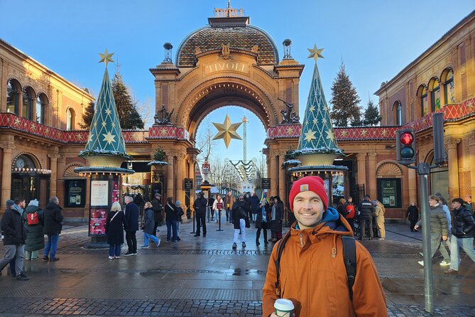 Walk & Canal Tour: Copenhagen Highlights + Changing of the Guards - The Little Mermaid, Gefion, and the cost of fame